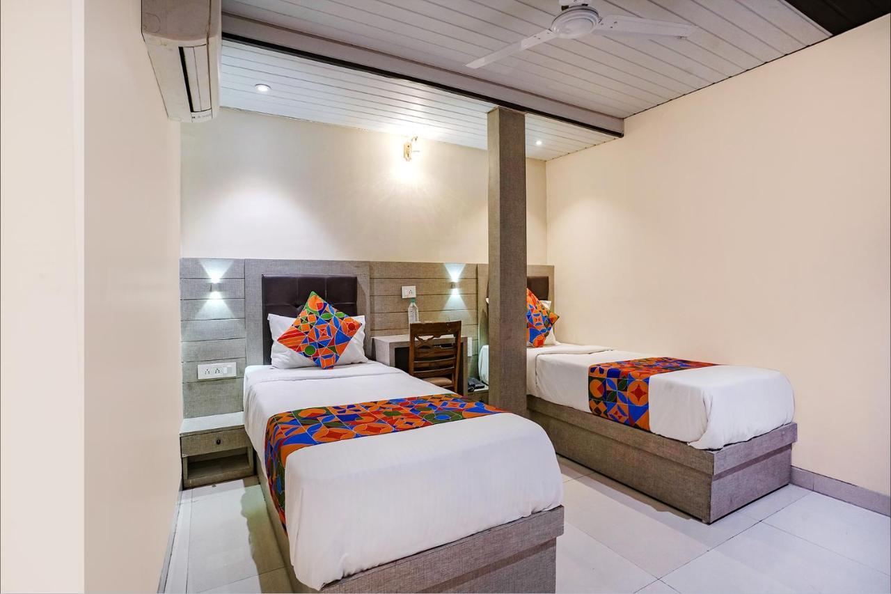 Fabhotel New Prince Palace Bombay Exterior foto
